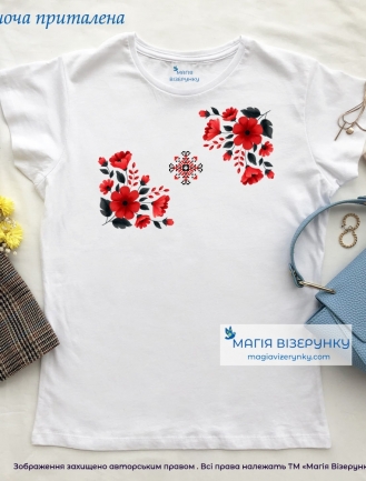 Футболка с закодированным именем в вышивке с цветами