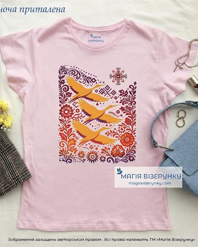 Футболка з закодованим іменем у вишивці з лелеками 