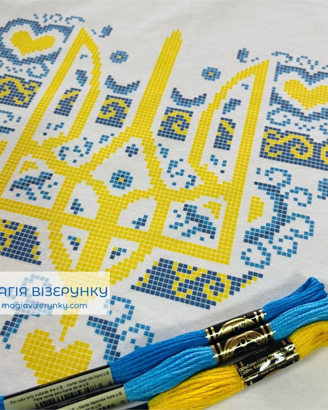 Футболка з серцем та тризубом