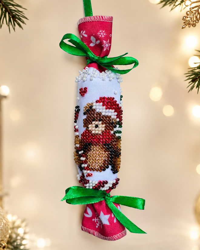 Новогодняя игрушка для вышивки бисером Конфета 2